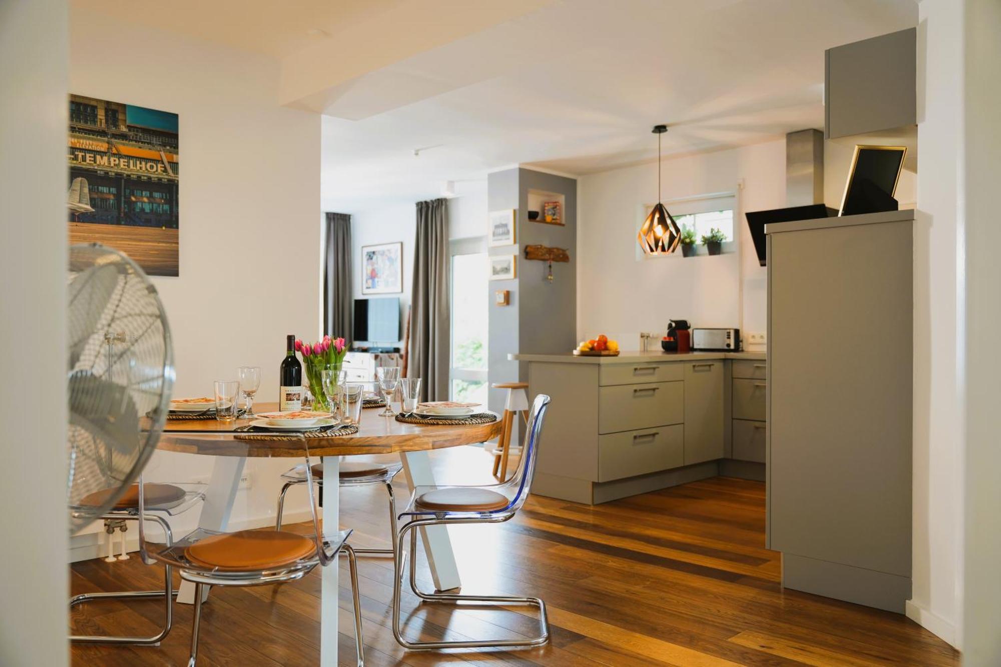 Apartamento The Berlin Getaway / 80Qm In Berlin'S Historic Diplomatic Quarter Exterior foto